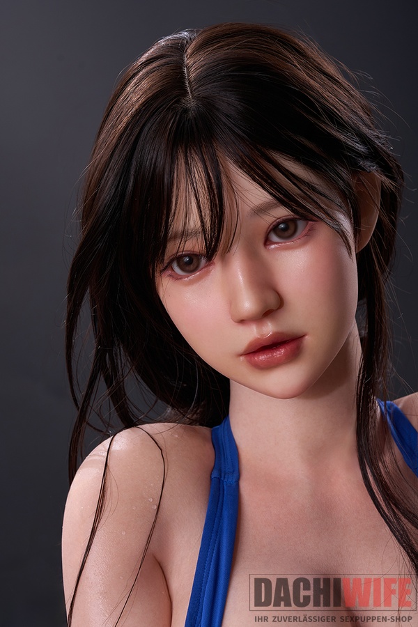 Sport doll