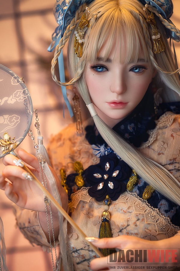doll real